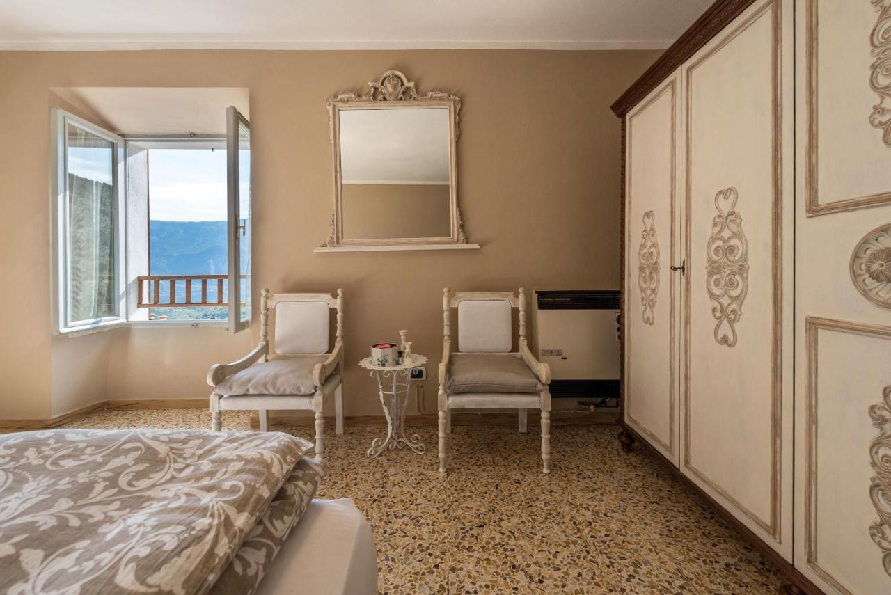 Casa Vacanze Voiandes Tremosine المظهر الخارجي الصورة